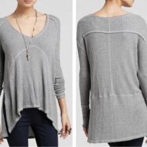 We the free distressed Henley size large